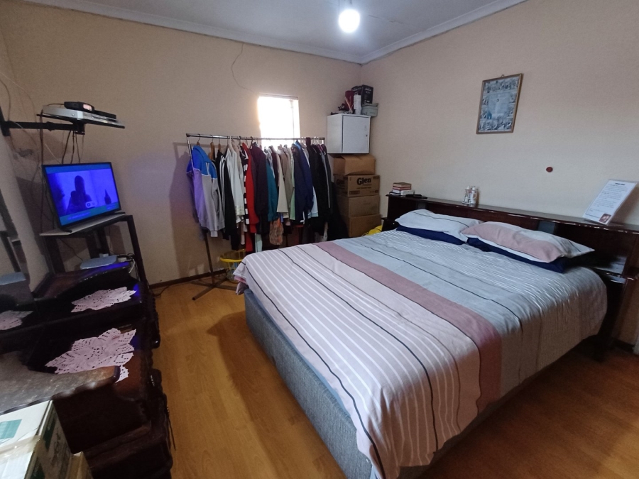 3 Bedroom Property for Sale in Bishop Lavis Western Cape